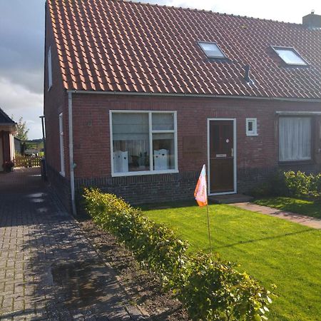 Bed En Breakfast Uitrust Lauwerzijl Luaran gambar