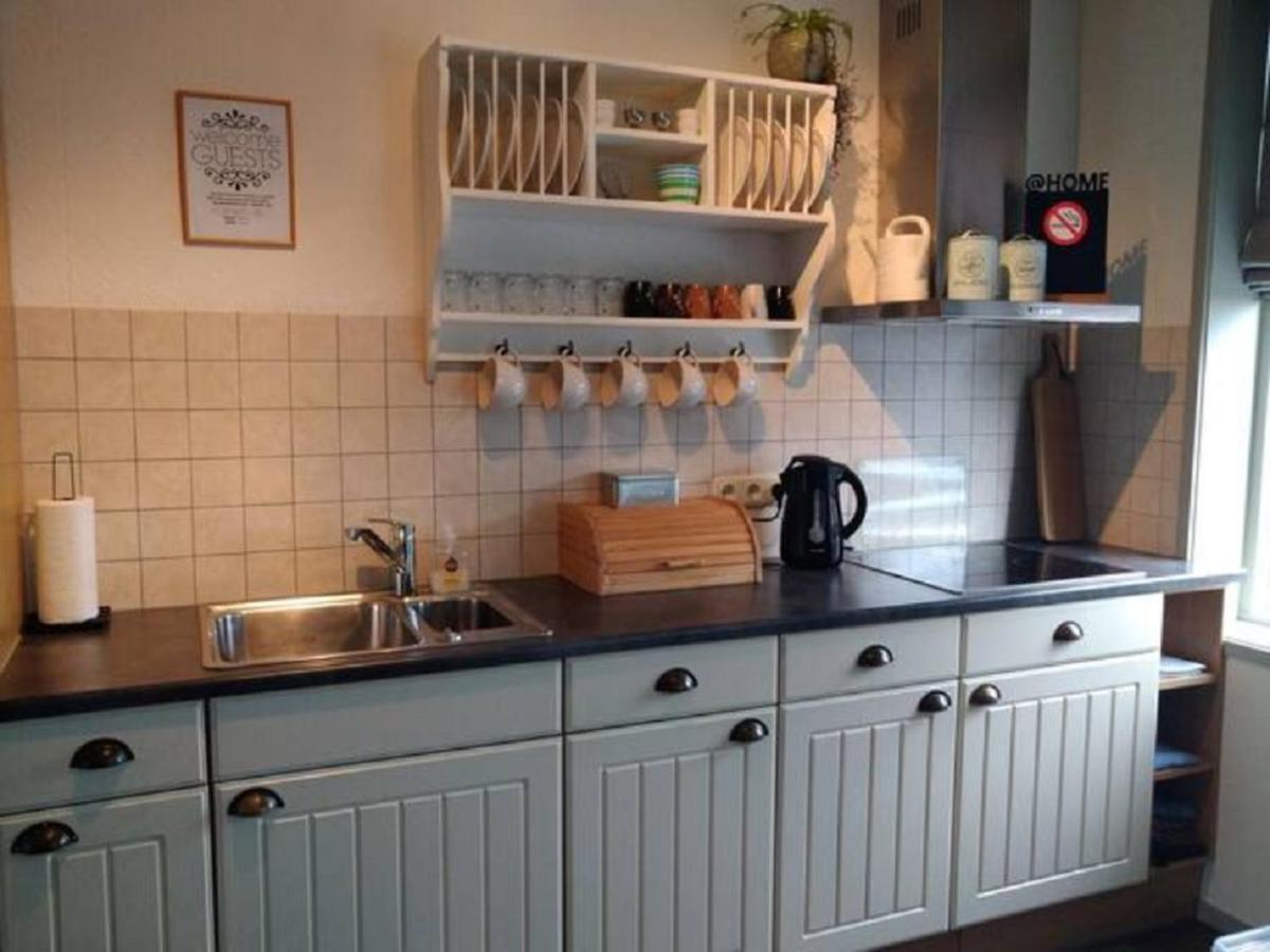 Bed En Breakfast Uitrust Lauwerzijl Luaran gambar
