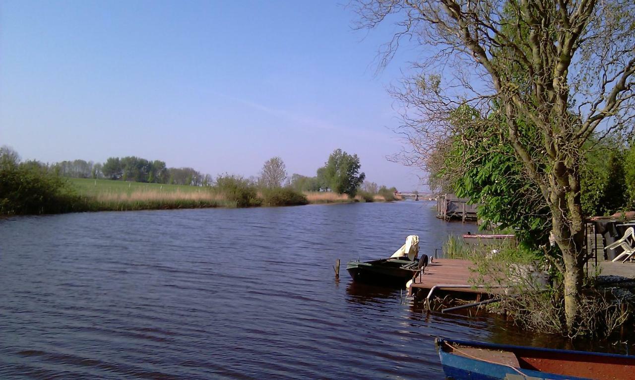 Bed En Breakfast Uitrust Lauwerzijl Luaran gambar