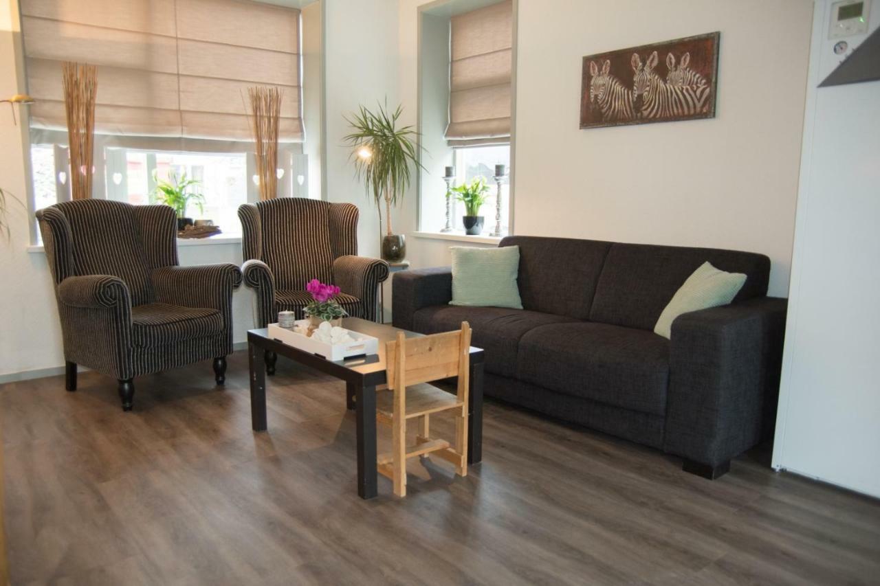 Bed En Breakfast Uitrust Lauwerzijl Luaran gambar